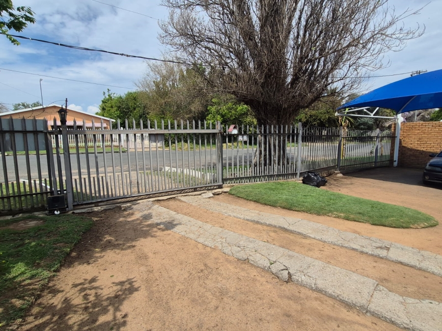 3 Bedroom Property for Sale in Parys Free State